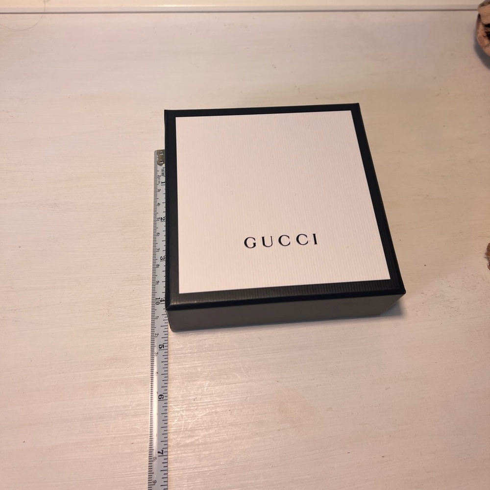 Small Empty Gucci Box - image 5